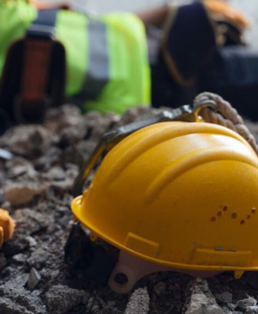 Fabrikada korkunç kaza 1 işçi hayatını kaybetti 7 fabrikada korkunç kaza