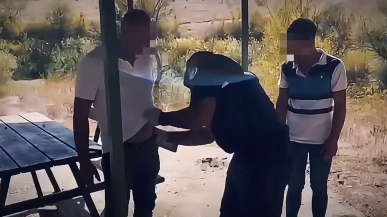 jandarmayi görünce