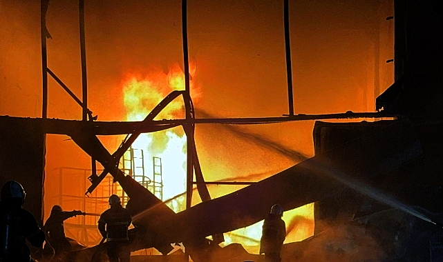 Kimyasal deposunda çıkan yangın