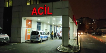 iki motosiklet çarpıştı