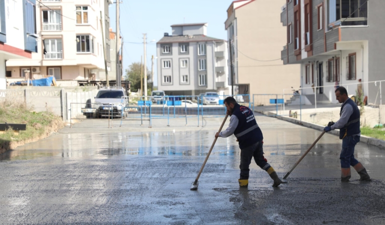 Ömer Halisdemir ve 19 Mayıs Mahallelerinde Yol Yapım Çalışmaları Sürüyor 1 Yol Yapım Çalışmaları